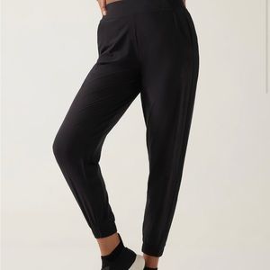 Athleta Brooklyn lined jogger, NWT